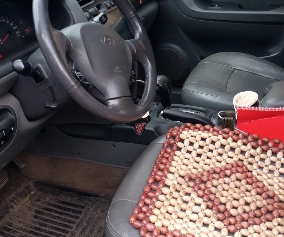 Чорний Хендай Санта Фе, об'ємом двигуна 0 л та пробігом 280 тис. км за 3077 $, фото 2 на Automoto.ua