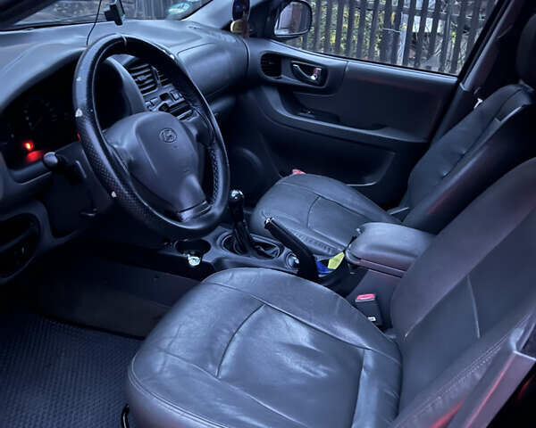 Чорний Хендай Санта Фе, об'ємом двигуна 2.35 л та пробігом 189 тис. км за 6499 $, фото 10 на Automoto.ua