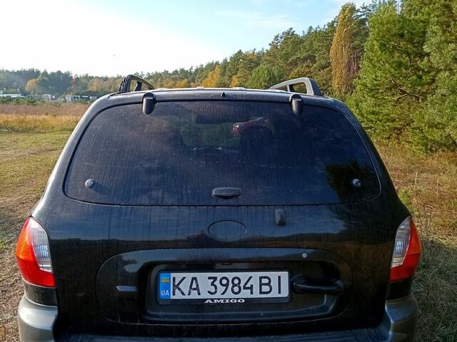 Чорний Хендай Санта Фе, об'ємом двигуна 2.7 л та пробігом 0 тис. км за 5300 $, фото 1 на Automoto.ua