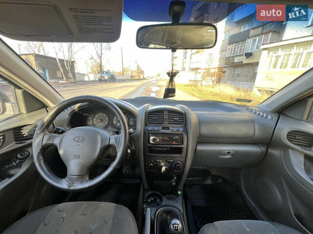 Чорний Хендай Санта Фе, об'ємом двигуна 1.99 л та пробігом 430 тис. км за 3200 $, фото 8 на Automoto.ua