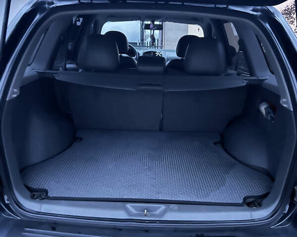 Чорний Хендай Санта Фе, об'ємом двигуна 2.35 л та пробігом 189 тис. км за 6499 $, фото 3 на Automoto.ua