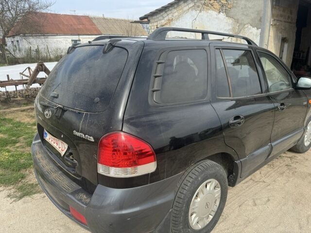 Черный Хендай Санта Фе, объемом двигателя 0 л и пробегом 200 тыс. км за 3500 $, фото 4 на Automoto.ua