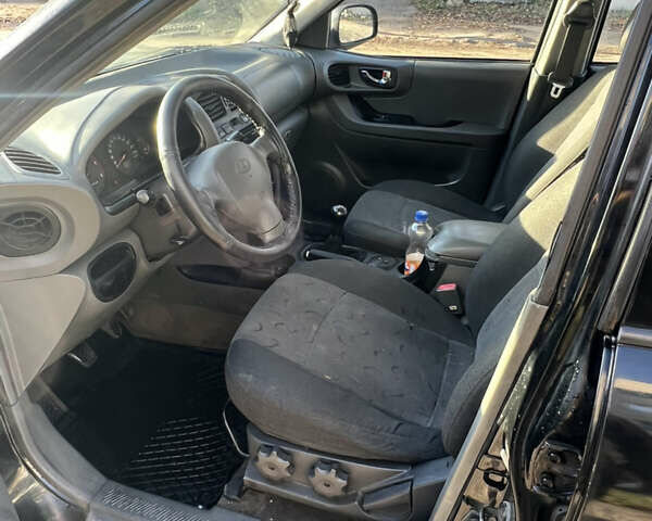 Чорний Хендай Санта Фе, об'ємом двигуна 1.99 л та пробігом 430 тис. км за 3200 $, фото 7 на Automoto.ua