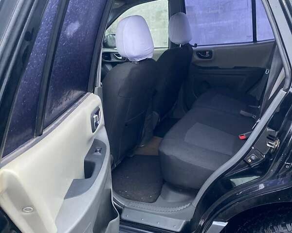 Чорний Хендай Санта Фе, об'ємом двигуна 1.99 л та пробігом 360 тис. км за 6400 $, фото 10 на Automoto.ua