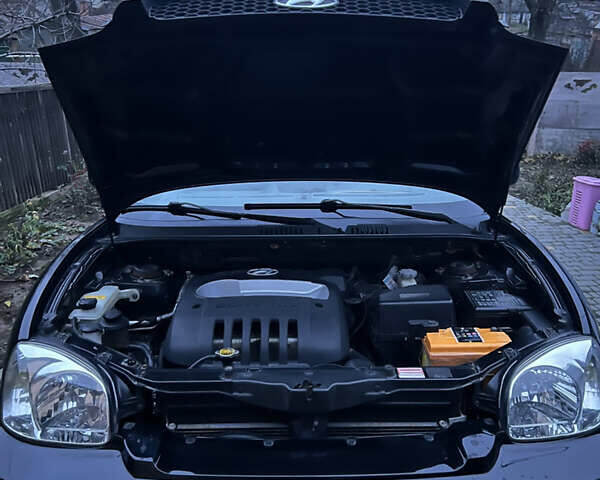 Чорний Хендай Санта Фе, об'ємом двигуна 2.35 л та пробігом 189 тис. км за 6499 $, фото 7 на Automoto.ua