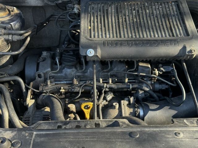 Чорний Хендай Санта Фе, об'ємом двигуна 2 л та пробігом 3 тис. км за 2851 $, фото 6 на Automoto.ua