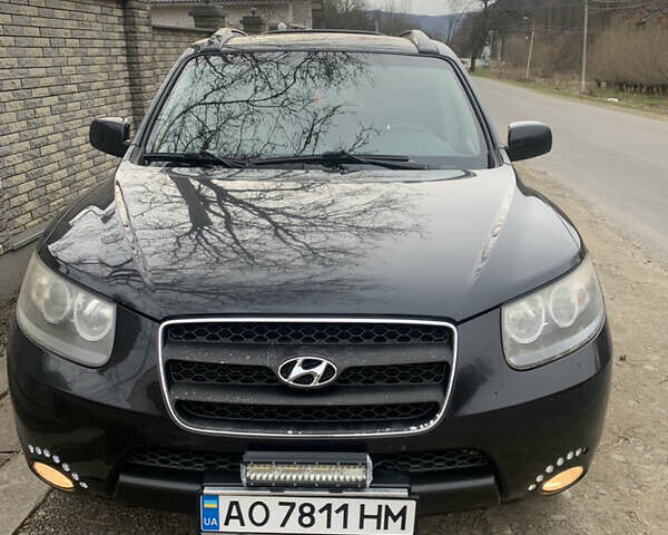 Черный Хендай Санта Фе, объемом двигателя 2.2 л и пробегом 282 тыс. км за 8900 $, фото 1 на Automoto.ua