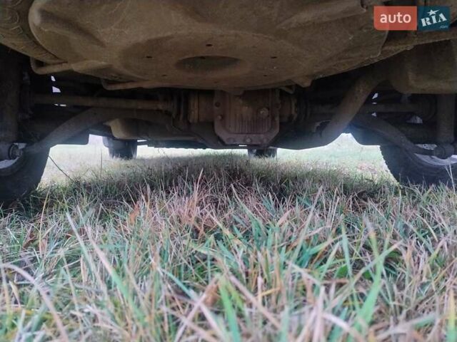 Чорний Хендай Санта Фе, об'ємом двигуна 2 л та пробігом 203 тис. км за 7100 $, фото 20 на Automoto.ua