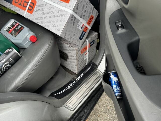 Черный Хендай Санта Фе, объемом двигателя 0 л и пробегом 3 тыс. км за 2500 $, фото 19 на Automoto.ua