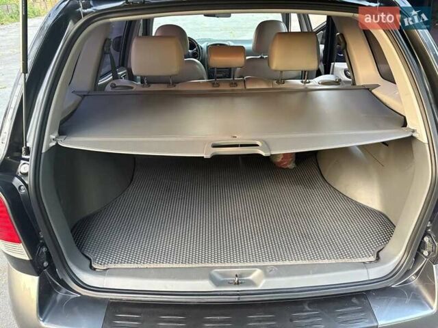 Черный Хендай Санта Фе, объемом двигателя 2.4 л и пробегом 175 тыс. км за 6800 $, фото 42 на Automoto.ua