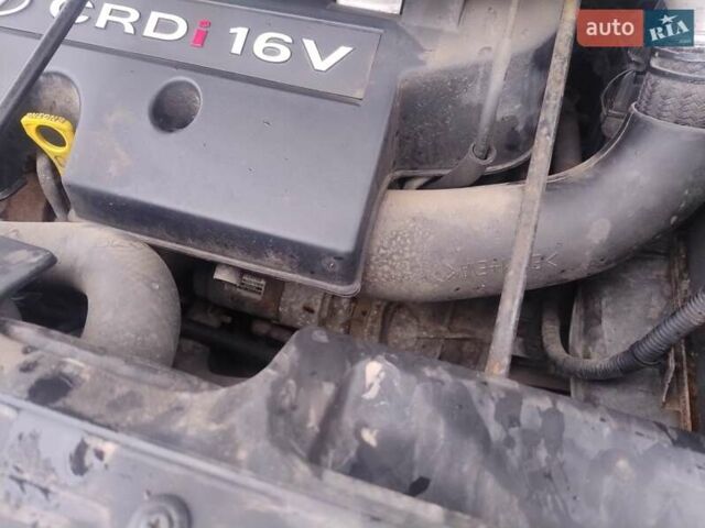 Чорний Хендай Санта Фе, об'ємом двигуна 2 л та пробігом 203 тис. км за 7100 $, фото 11 на Automoto.ua