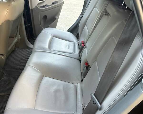 Черный Хендай Санта Фе, объемом двигателя 2.4 л и пробегом 175 тыс. км за 6800 $, фото 38 на Automoto.ua