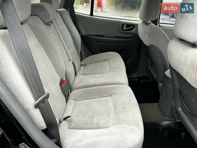 Черный Хендай Санта Фе, объемом двигателя 2 л и пробегом 270 тыс. км за 4300 $, фото 12 на Automoto.ua