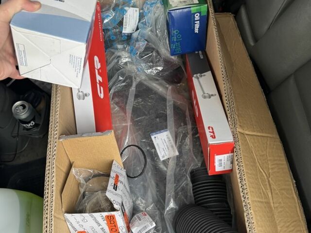 Черный Хендай Санта Фе, объемом двигателя 0 л и пробегом 3 тыс. км за 2500 $, фото 20 на Automoto.ua