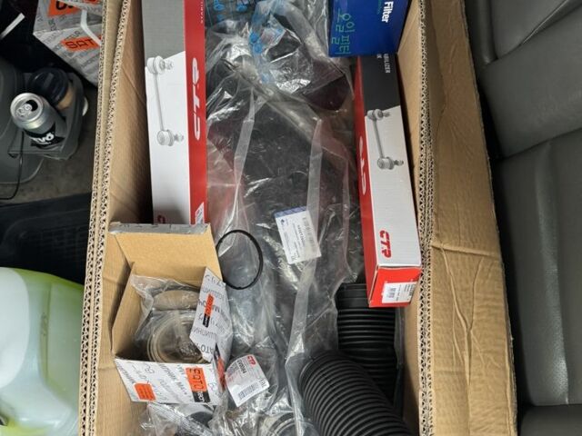 Черный Хендай Санта Фе, объемом двигателя 0 л и пробегом 3 тыс. км за 2500 $, фото 21 на Automoto.ua