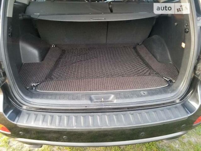 Черный Хендай Санта Фе, объемом двигателя 2.2 л и пробегом 245 тыс. км за 9500 $, фото 19 на Automoto.ua