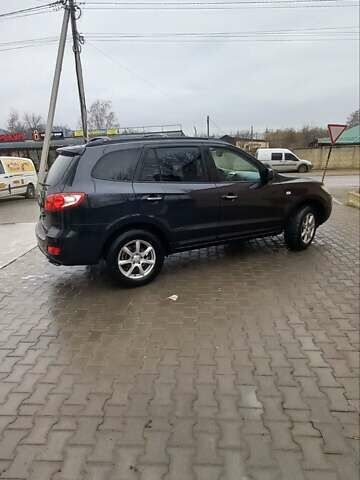 Черный Хендай Санта Фе, объемом двигателя 0 л и пробегом 280 тыс. км за 7800 $, фото 1 на Automoto.ua