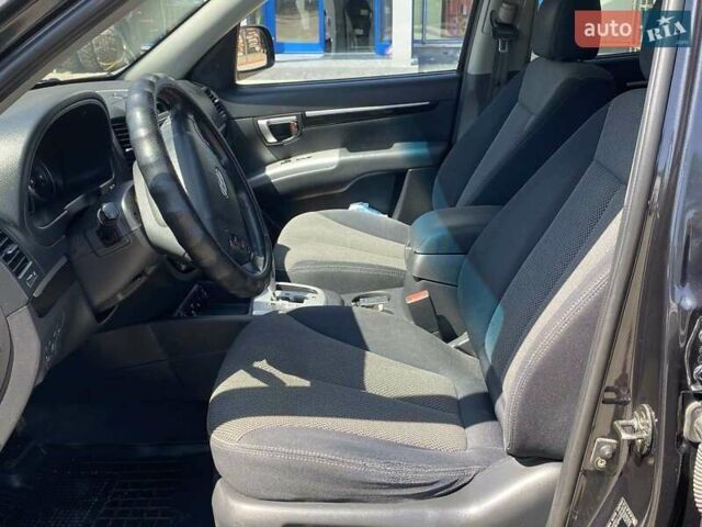 Хендай Санта Фе 2006 в Николаеве на Automoto.ua Черный Хендай Санта Фе, объемом двигателя 2.66 л и пробегом 227 тыс. км за 9200 $, фото 17 на Automoto.ua