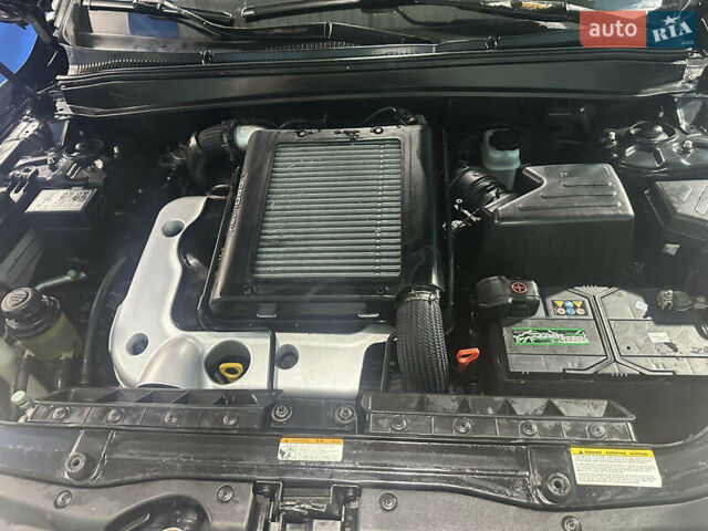 Черный Хендай Санта Фе, объемом двигателя 2.19 л и пробегом 214 тыс. км за 9700 $, фото 13 на Automoto.ua