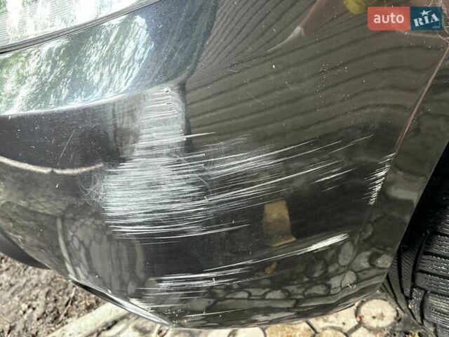 Чорний Хендай Санта Фе, об'ємом двигуна 2.19 л та пробігом 150 тис. км за 8000 $, фото 2 на Automoto.ua