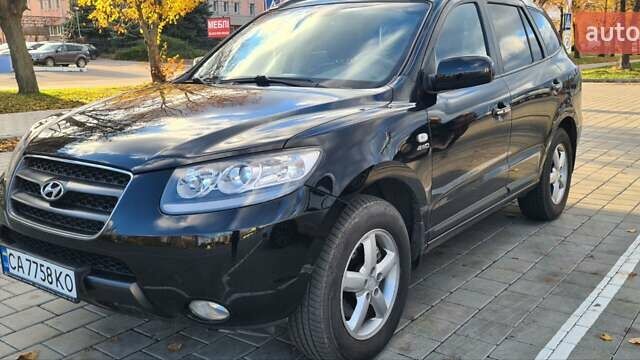 Черный Хендай Санта Фе, объемом двигателя 2.2 л и пробегом 195 тыс. км за 9500 $, фото 14 на Automoto.ua