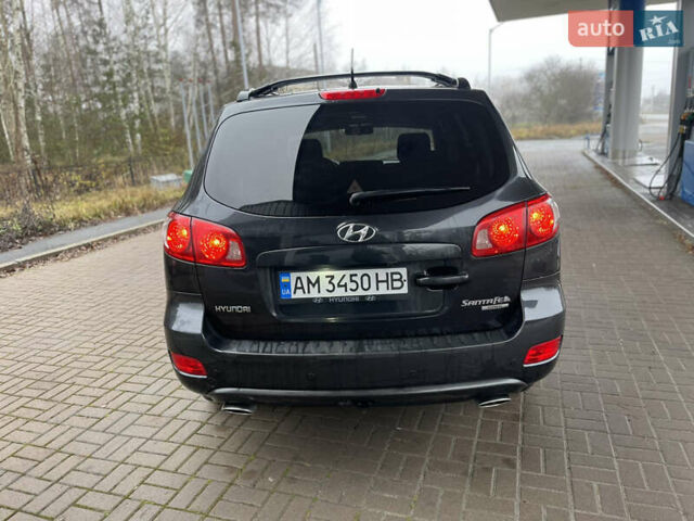 Чорний Хендай Санта Фе, об'ємом двигуна 2.19 л та пробігом 252 тис. км за 8400 $, фото 15 на Automoto.ua
