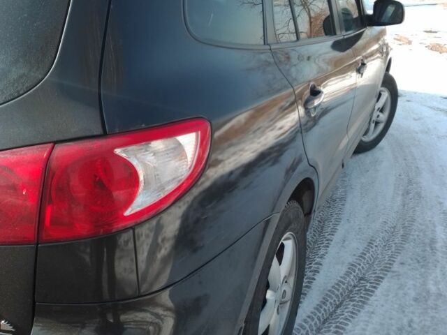 Чорний Хендай Санта Фе, об'ємом двигуна 0 л та пробігом 300 тис. км за 5216 $, фото 3 на Automoto.ua