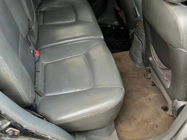 Чорний Хендай Санта Фе, об'ємом двигуна 2 л та пробігом 312 тис. км за 3550 $, фото 3 на Automoto.ua