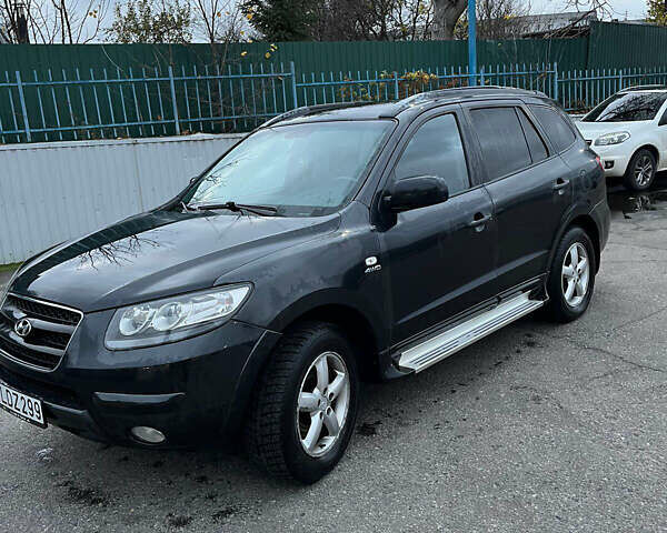 Черный Хендай Санта Фе, объемом двигателя 2.2 л и пробегом 307 тыс. км за 5770 $, фото 7 на Automoto.ua