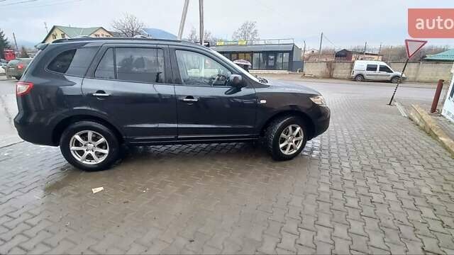 Черный Хендай Санта Фе, объемом двигателя 0 л и пробегом 280 тыс. км за 7800 $, фото 2 на Automoto.ua