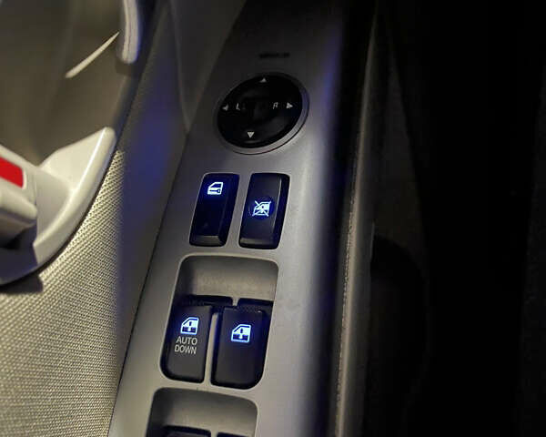 Черный Хендай Санта Фе, объемом двигателя 2.19 л и пробегом 214 тыс. км за 9700 $, фото 26 на Automoto.ua