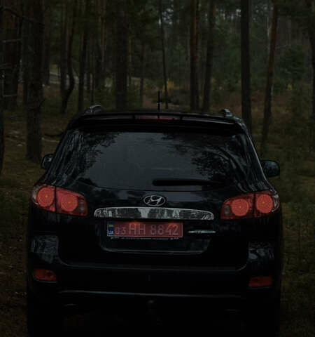 Черный Хендай Санта Фе, объемом двигателя 2.2 л и пробегом 218 тыс. км за 10350 $, фото 3 на Automoto.ua