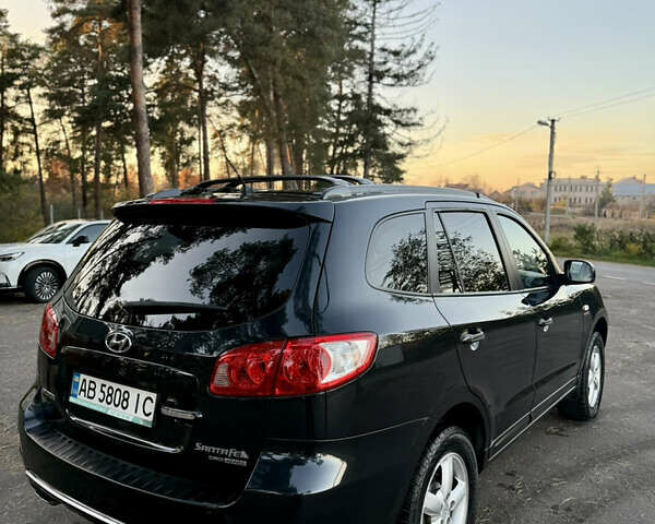 Черный Хендай Санта Фе, объемом двигателя 2.19 л и пробегом 235 тыс. км за 9999 $, фото 19 на Automoto.ua