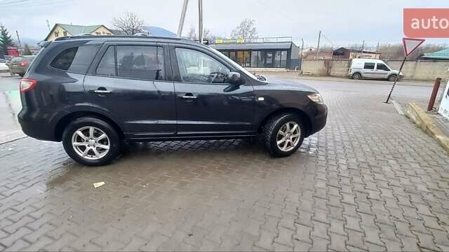 Черный Хендай Санта Фе, объемом двигателя 0 л и пробегом 280 тыс. км за 7800 $, фото 5 на Automoto.ua