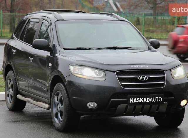 Чорний Хендай Санта Фе, об'ємом двигуна 2.19 л та пробігом 245 тис. км за 10300 $, фото 2 на Automoto.ua
