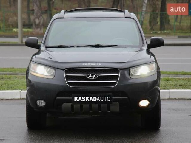 Чорний Хендай Санта Фе, об'ємом двигуна 2.19 л та пробігом 245 тис. км за 10300 $, фото 1 на Automoto.ua