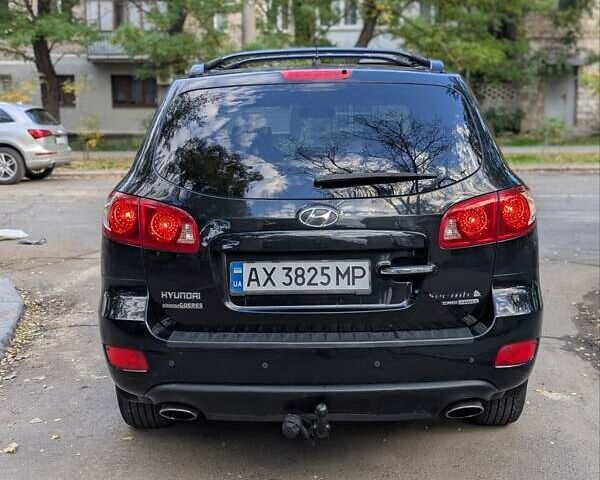 Черный Хендай Санта Фе, объемом двигателя 2.2 л и пробегом 280 тыс. км за 8300 $, фото 2 на Automoto.ua