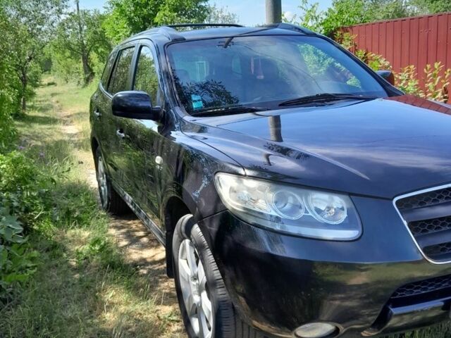 Черный Хендай Санта Фе, объемом двигателя 2.2 л и пробегом 280 тыс. км за 7531 $, фото 1 на Automoto.ua