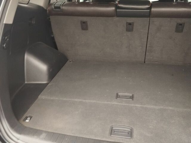 Черный Хендай Санта Фе, объемом двигателя 2.2 л и пробегом 244 тыс. км за 10500 $, фото 7 на Automoto.ua