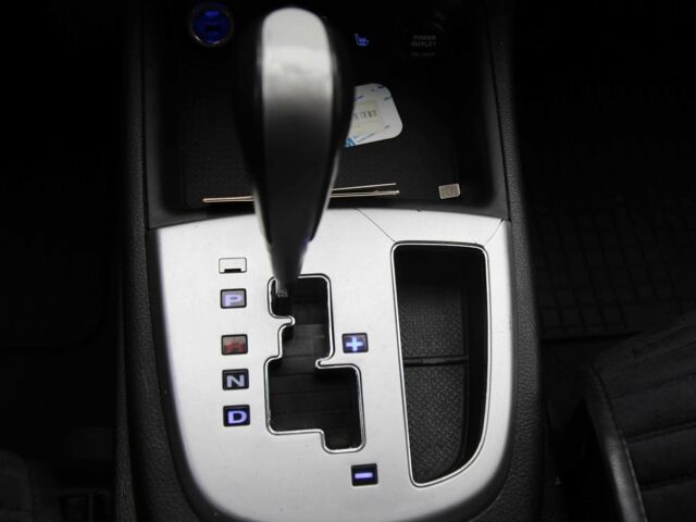 Чорний Хендай Санта Фе, об'ємом двигуна 2.2 л та пробігом 245 тис. км за 10300 $, фото 13 на Automoto.ua