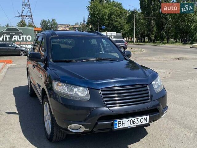 Хендай Санта Фе 2006 в Николаеве на Automoto.ua Черный Хендай Санта Фе, объемом двигателя 2.66 л и пробегом 227 тыс. км за 9200 $, фото 4 на Automoto.ua