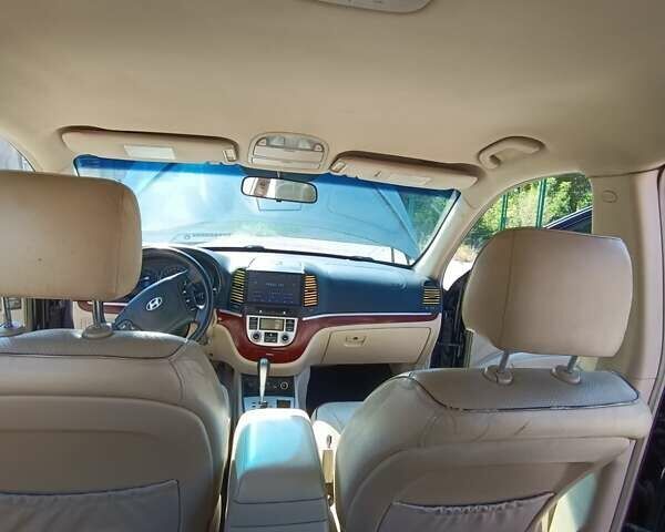 Чорний Хендай Санта Фе, об'ємом двигуна 2.2 л та пробігом 217 тис. км за 8500 $, фото 18 на Automoto.ua