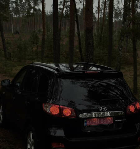 Черный Хендай Санта Фе, объемом двигателя 2.2 л и пробегом 218 тыс. км за 10350 $, фото 1 на Automoto.ua