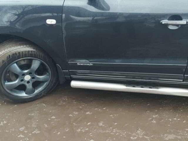 Черный Хендай Санта Фе, объемом двигателя 2.2 л и пробегом 244 тыс. км за 10500 $, фото 11 на Automoto.ua