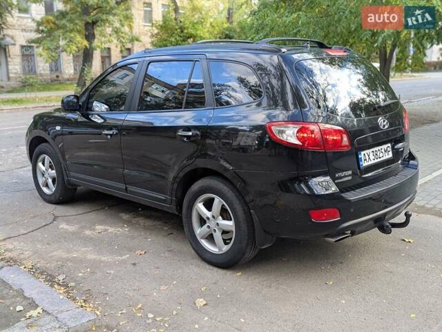 Черный Хендай Санта Фе, объемом двигателя 2.2 л и пробегом 280 тыс. км за 8300 $, фото 6 на Automoto.ua