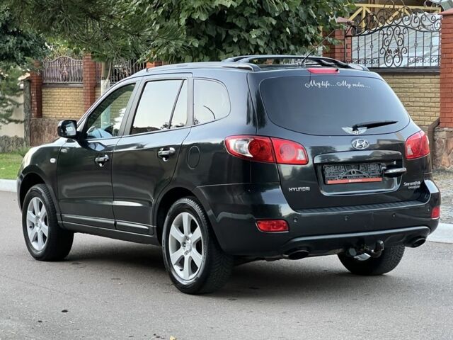 Черный Хендай Санта Фе, объемом двигателя 2.2 л и пробегом 269 тыс. км за 5769 $, фото 5 на Automoto.ua