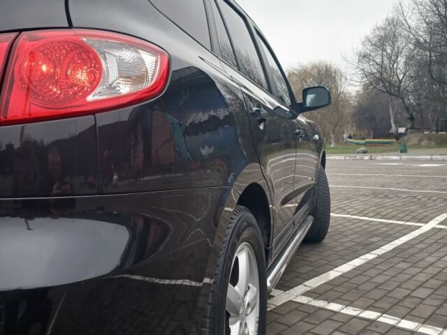 Чорний Хендай Санта Фе, об'ємом двигуна 2.2 л та пробігом 300 тис. км за 8800 $, фото 13 на Automoto.ua