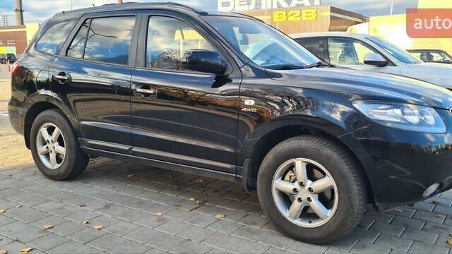 Черный Хендай Санта Фе, объемом двигателя 2.2 л и пробегом 195 тыс. км за 9500 $, фото 3 на Automoto.ua