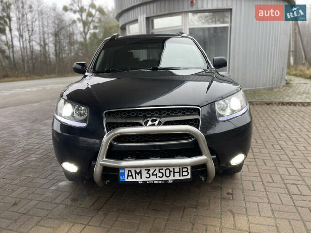 Чорний Хендай Санта Фе, об'ємом двигуна 2.19 л та пробігом 252 тис. км за 8400 $, фото 1 на Automoto.ua