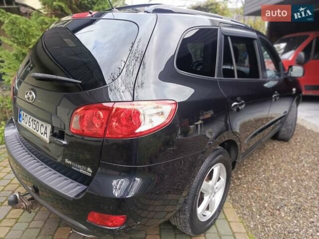Черный Хендай Санта Фе, объемом двигателя 2.19 л и пробегом 285 тыс. км за 7499 $, фото 3 на Automoto.ua